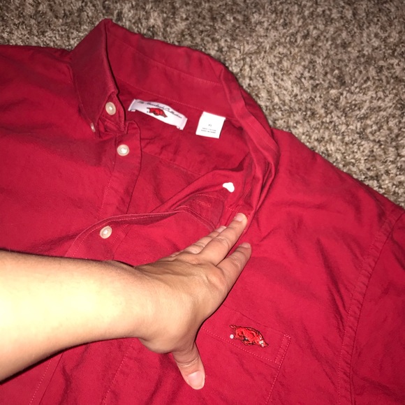 Razorback Button Down - Picture 2 of 2